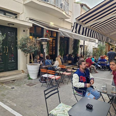 Monastiraki-Psiri, Old Town, 3-Bdr Apt, Sleep 6-10P, Spacious Court Yard Athen Eksteriør bilde