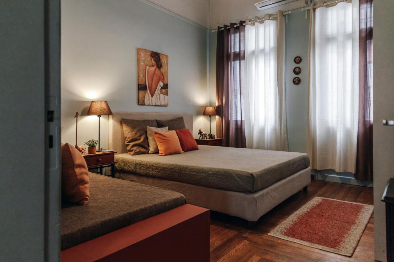 Monastiraki-Psiri, Old Town, 3-Bdr Apt, Sleep 6-10P, Spacious Court Yard Athen Eksteriør bilde