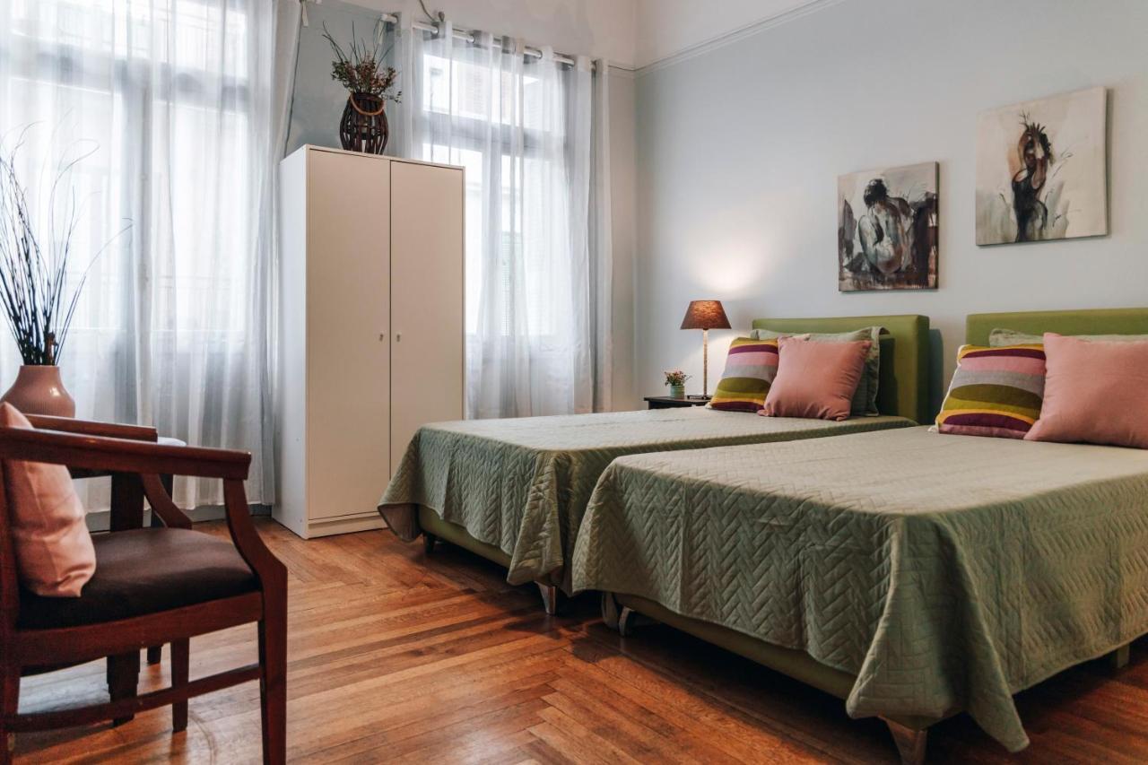 Monastiraki-Psiri, Old Town, 3-Bdr Apt, Sleep 6-10P, Spacious Court Yard Athen Eksteriør bilde